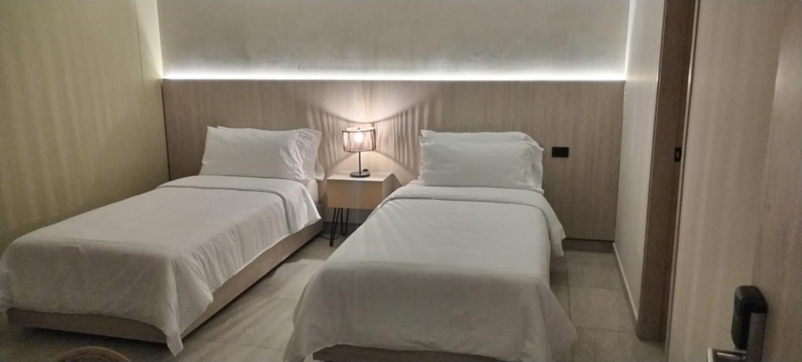 Sonata 44 Hotel Laureles Medellín Eksteriør bilde