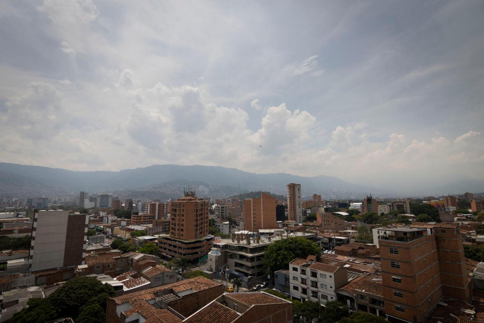 Sonata 44 Hotel Laureles Medellín Eksteriør bilde