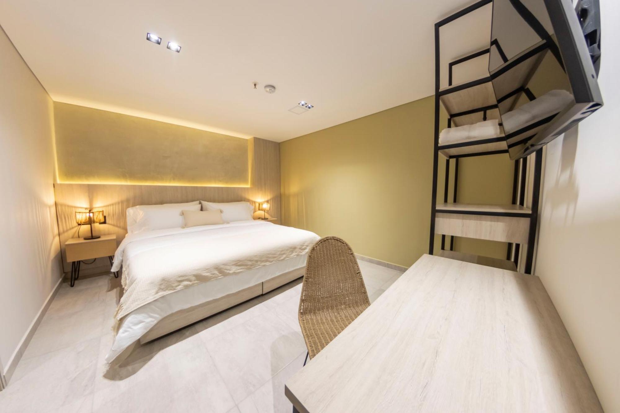 Sonata 44 Hotel Laureles Medellín Eksteriør bilde
