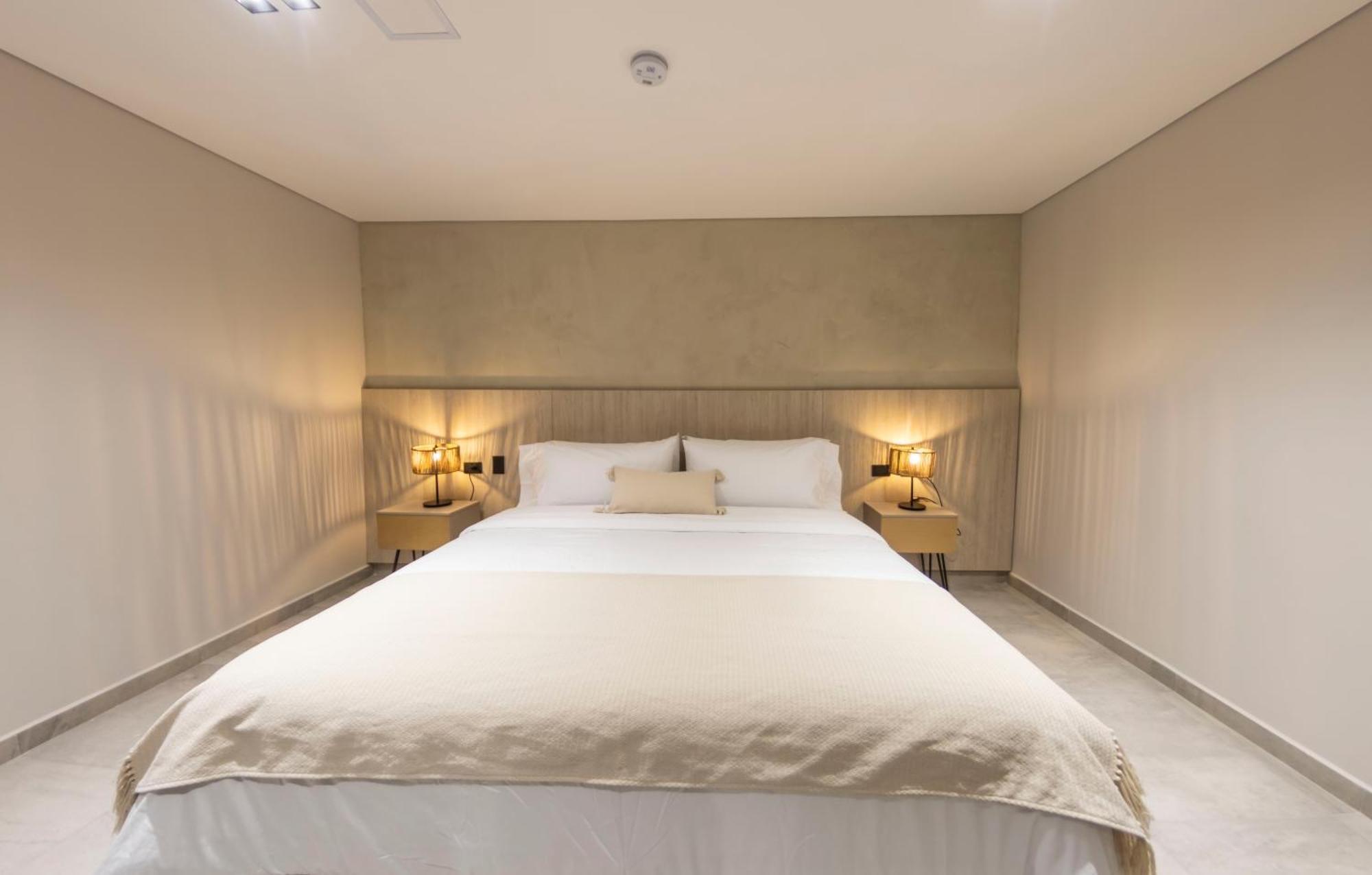 Sonata 44 Hotel Laureles Medellín Eksteriør bilde